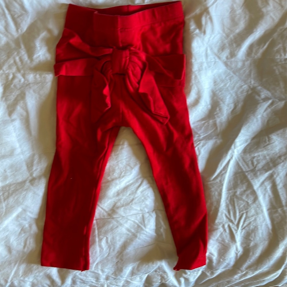 BABY GIRL red leggings with BIG BOW on booty